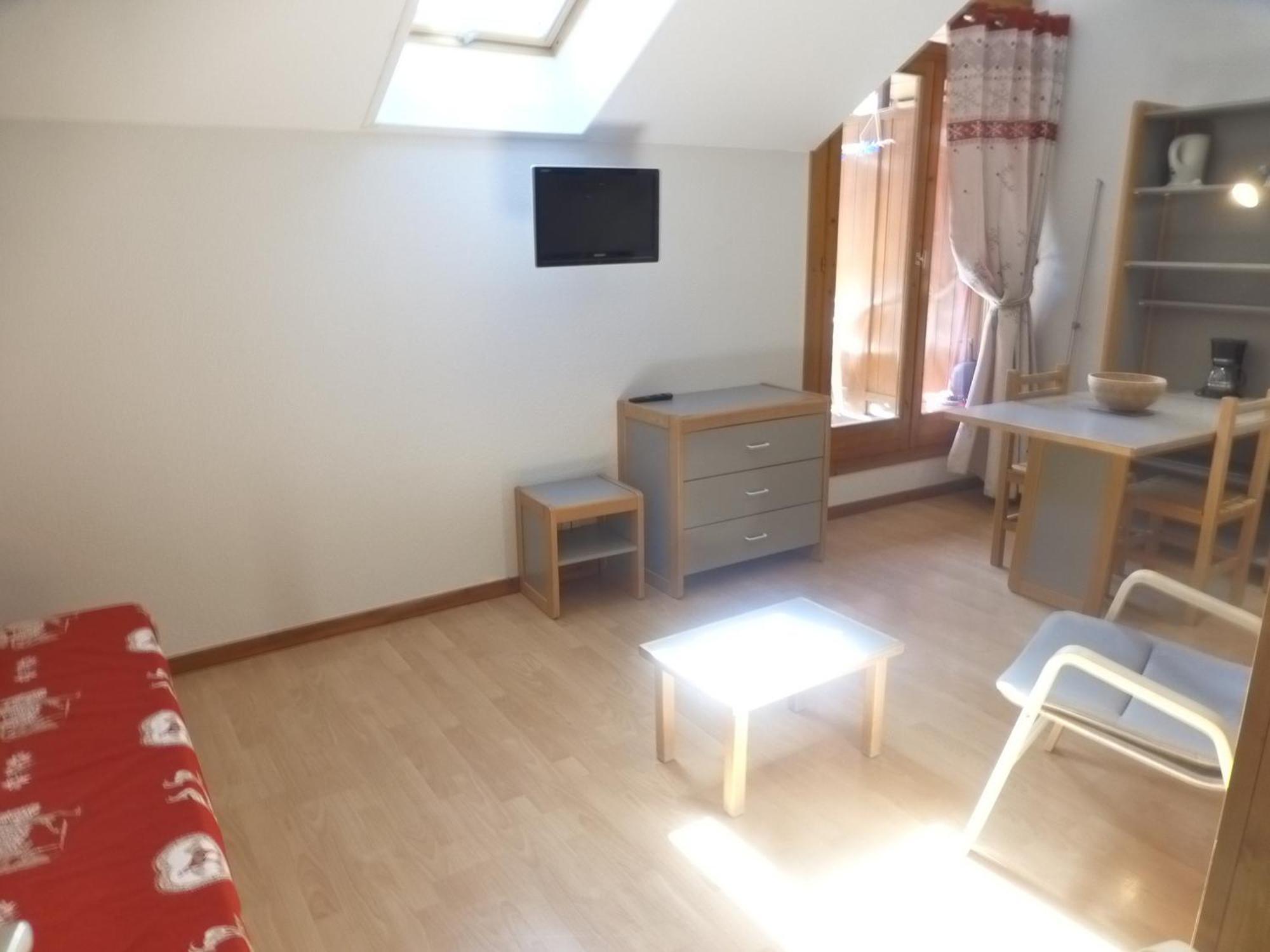 Studio Cosy Avec Balcon, Wi-Fi, Proche Thermes Et Telecabine A Brides-Les-Bains - Fr-1-512-51 Kültér fotó