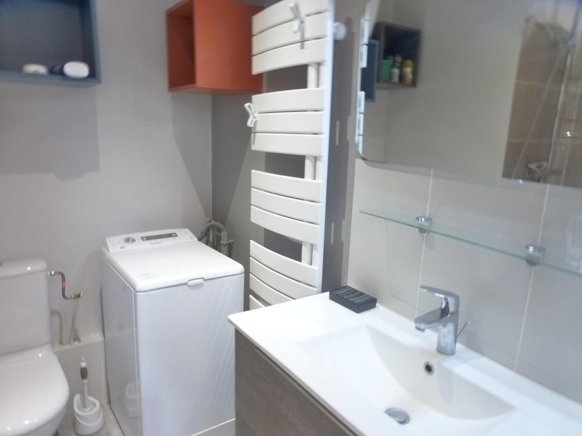 Studio Cosy Avec Balcon, Wi-Fi, Proche Thermes Et Telecabine A Brides-Les-Bains - Fr-1-512-51 Kültér fotó
